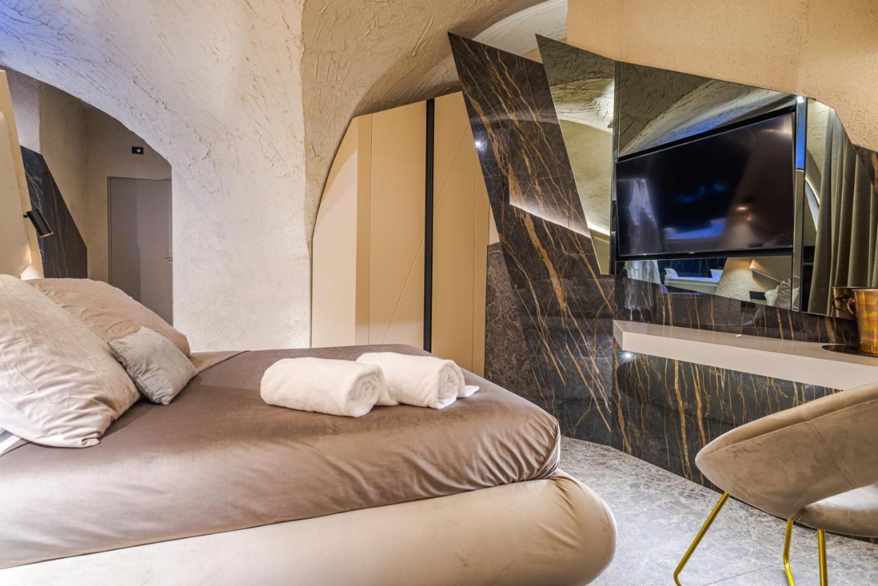 Le Suites Del Duomo Luxury CTA Exteriér fotografie
